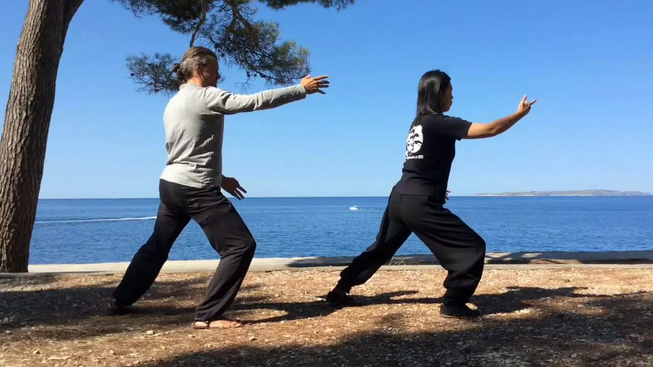 Can running be considered a form of qigong?